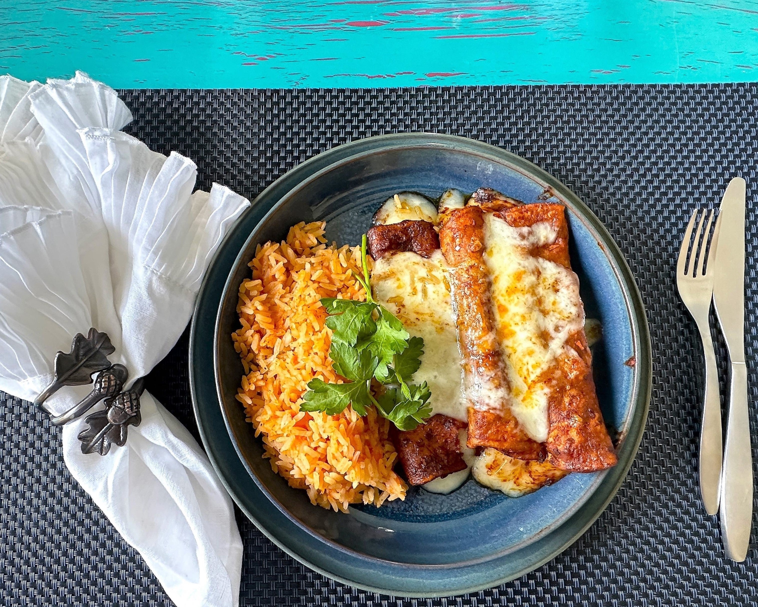Red Cheese Enchiladas (Enchiladas Rojas de Queso) - Serves 2